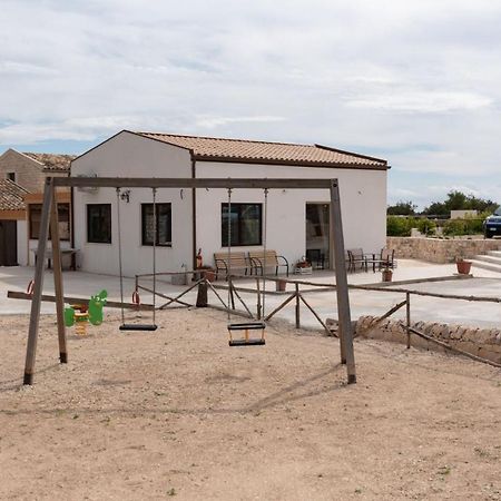 Agriturismo Tenuta Sparaceto モーディカ エクステリア 写真