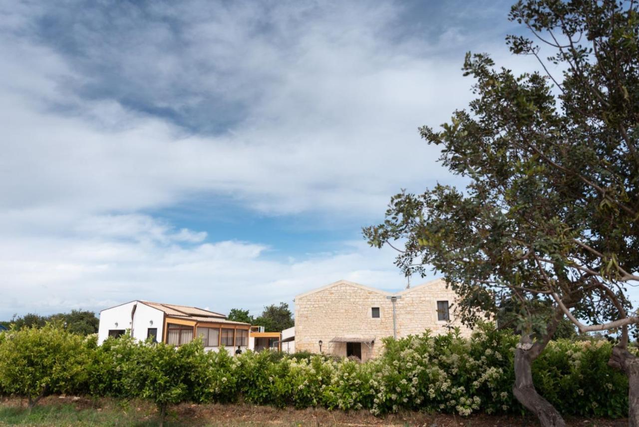 Agriturismo Tenuta Sparaceto モーディカ エクステリア 写真